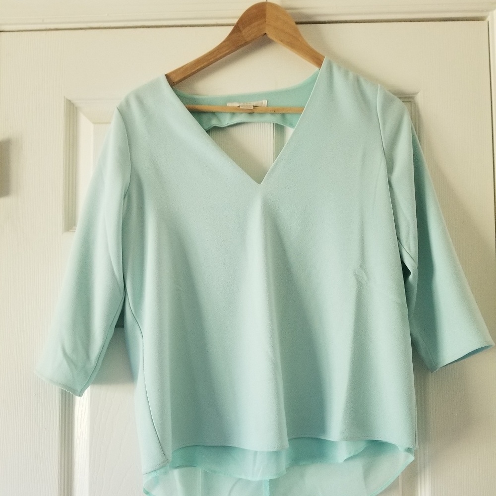 C & E mint green top sz.S